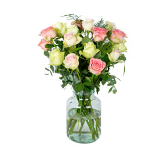 Rozenboeket Bloemenis